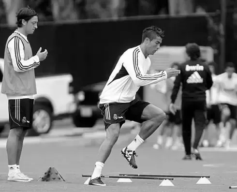 How Does Cristiano Ronaldo Train His Body? photo 0