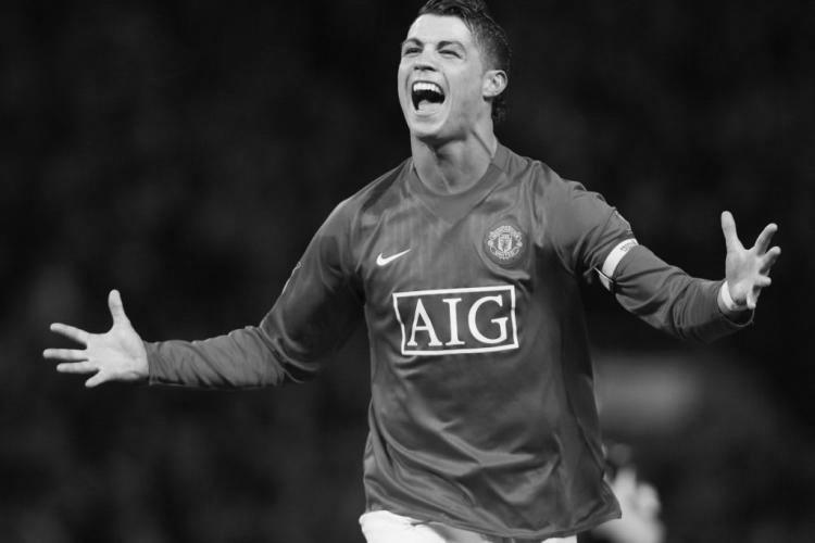 How Much Does Cristiano Ronaldo Earn Through Social Media? photo 1