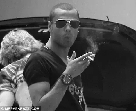 Does Cristiano Ronaldo Drink Or Smoke? photo 6