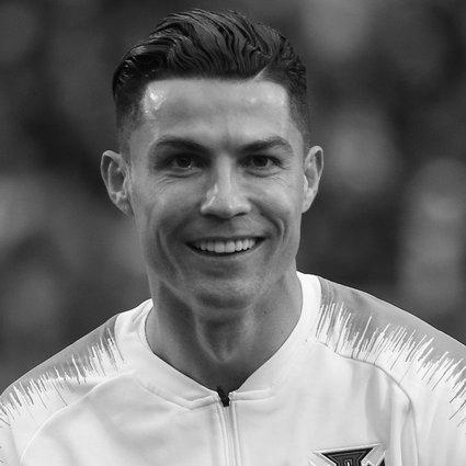 Image Cristiano Ronaldo - The Only Footballer to Be Worth a Billion Dollars 8 Cristiano Ronaldo – The Only Footballer to Be Worth a Billion Dollars photo 3