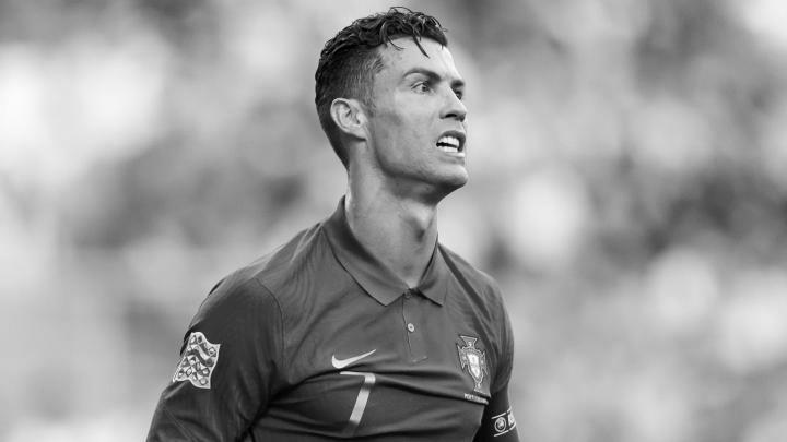 Cristiano Ronaldo Back in Manchester For Talks Over Future image 5
