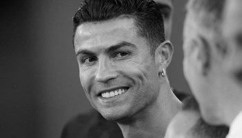 Cristiano Ronaldo Travelling to Manchester For Talks on Future photo 0