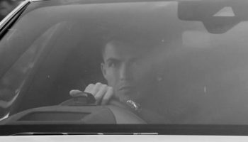 Ronaldo Travelling Back to England to Hold Talks With Man Utd Over Future photo 0